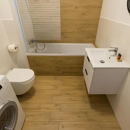 Shortstaypoland Sikorskiego