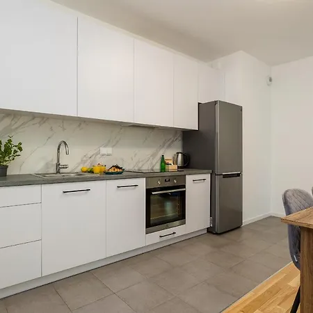 Shortstaypoland Sikorskiego Apartament *